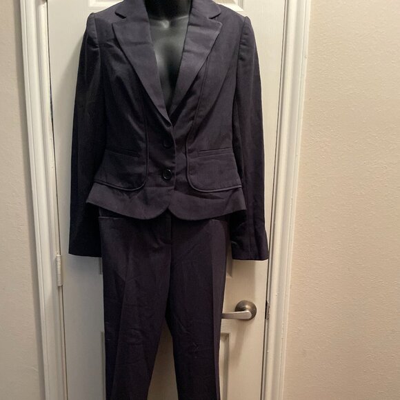 Studio 400 The Limited Pants - Studio 400 the Limited Women 2 Piece Dark Grey Suit